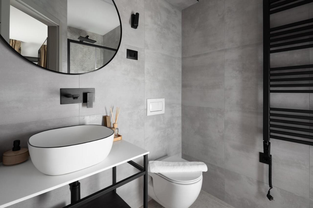 Arena Prestige Rooms Pula Bagian luar foto