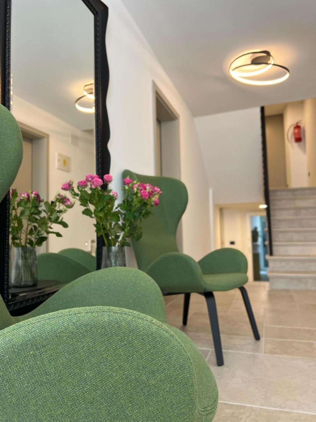 Arena Prestige Rooms Pula Bagian luar foto