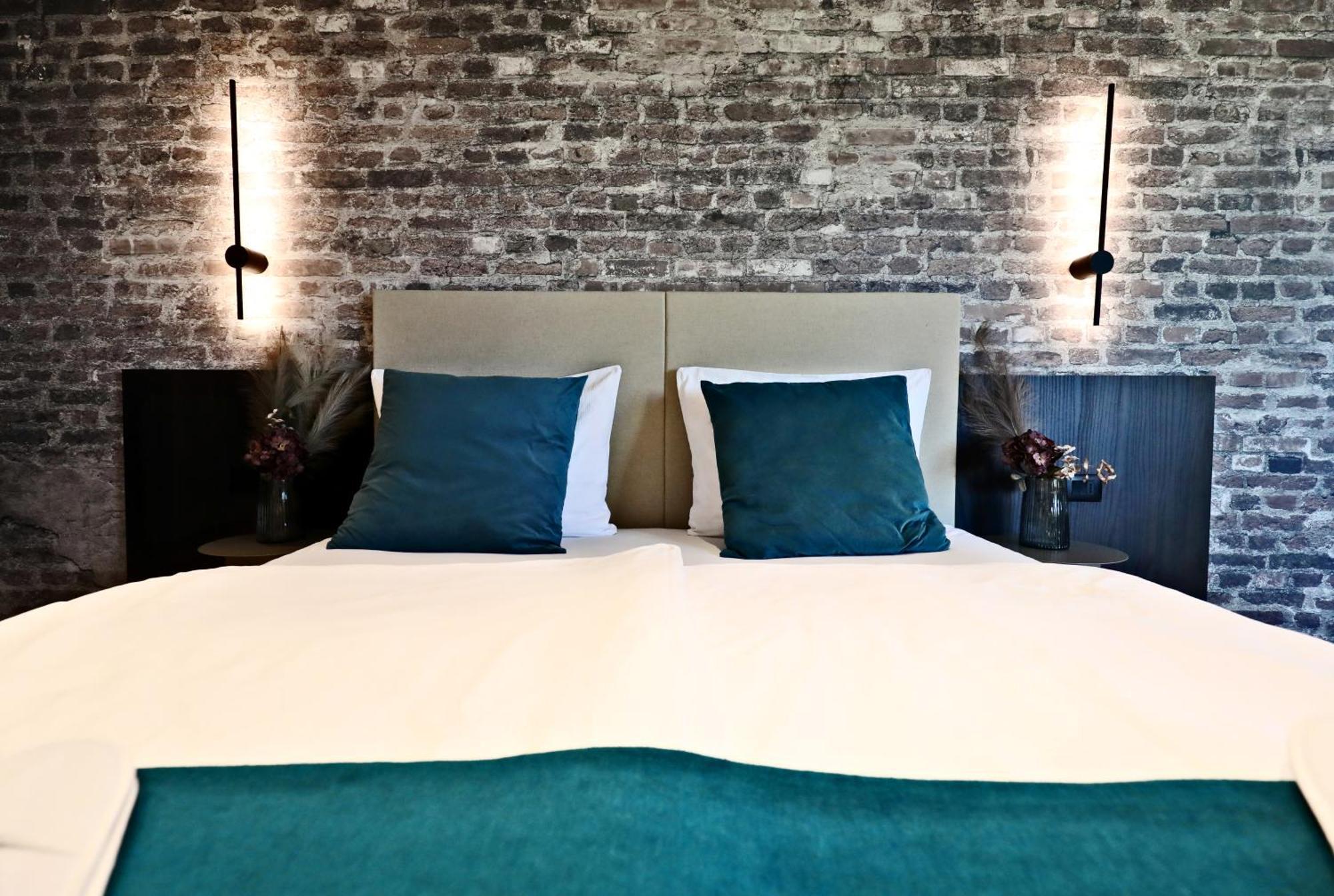 Arena Prestige Rooms Pula Bagian luar foto